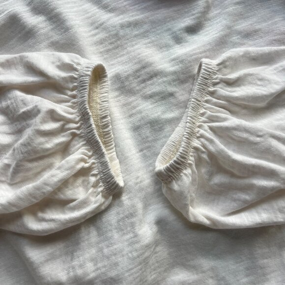 Torrid White Graphic Pullover Top w/ Sunflower Print - Come As You Are - Size 0 - Picture 9 of 9